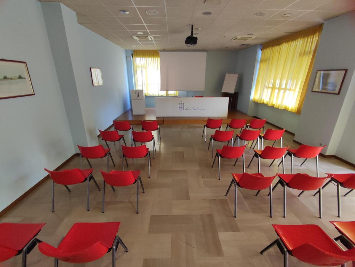 ברשה Hotel Industria מראה חיצוני תמונה